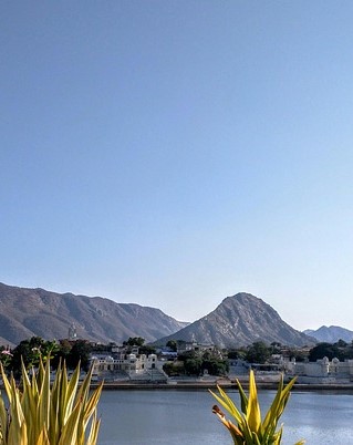  Discover the Majestic Taj Mahal